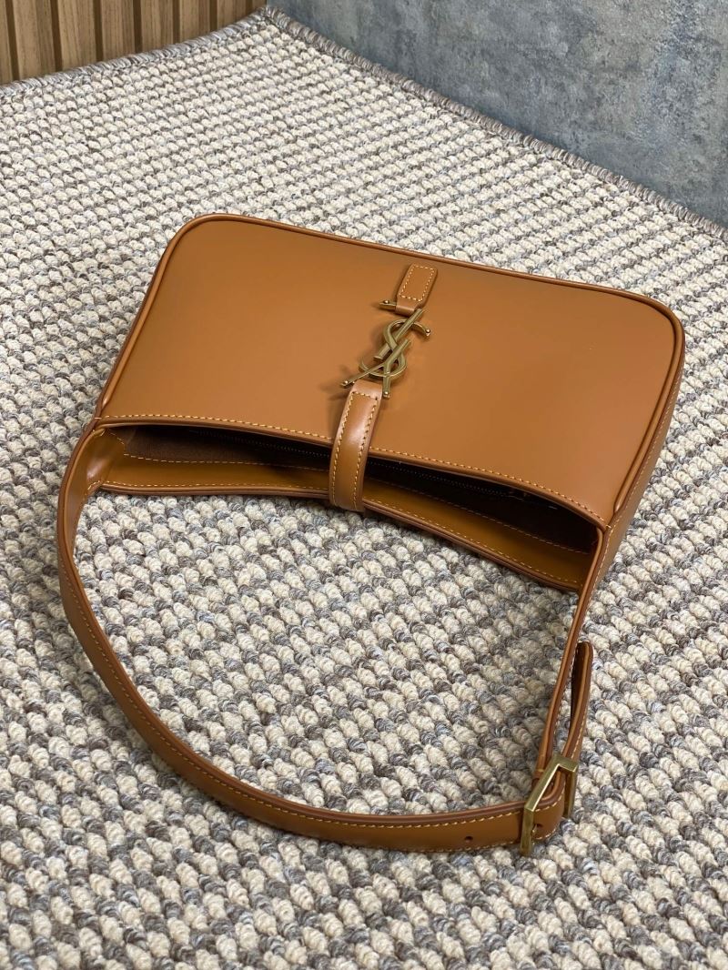 Y51 hobo bags
